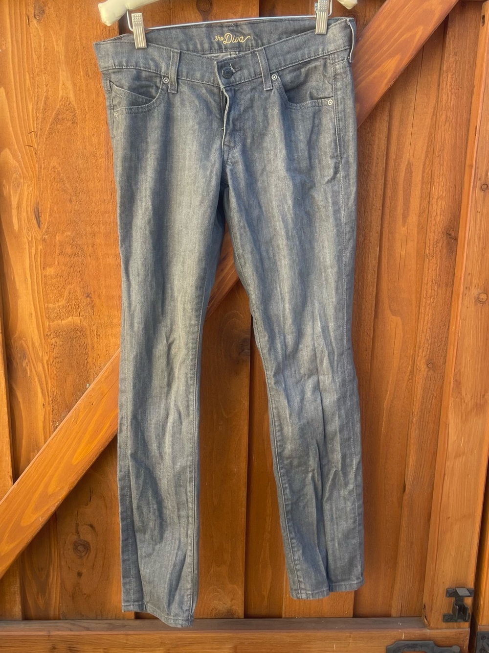 Old Navy The Diva Gray Blue Washed Jeans Size 2 Regular Denim Classic Comfort